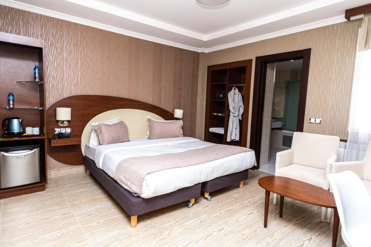 Rue D'Or Hotel Setif Bagian luar foto
